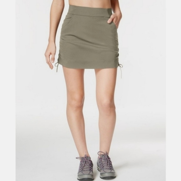 Columbia Pants - NWOT Columbia Women’s Anytime Athletic Athleisure Hiking Casual Skort SZ Medium